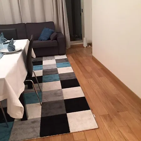 Suites Elysees Montaigne Париж