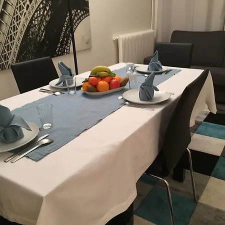 Suites Elysees Montaigne