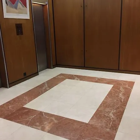 Апартаменты Suites Elysees Montaigne Париж